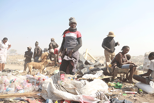 scavanging 4 Residents turn to dumpsite