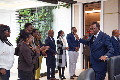 service President presses public servants on quality