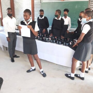 seuyemwa Sauyemwa school dresses learners