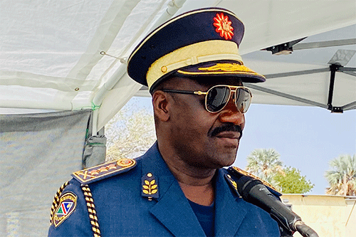 shikongo Shikongo ta ti ovapolifi nava fimaneke ovanhu