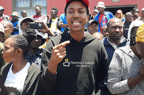 shoprite 4 Demonstrators vow to cripple Shoprite