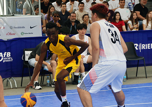 special 1 2 Mixed results for basketball team at World Champs