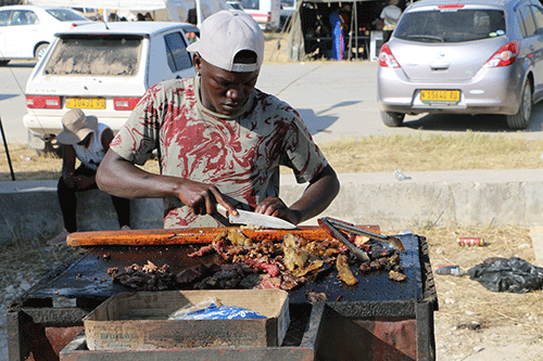 traders 2 Informal traders thrive at SOE games