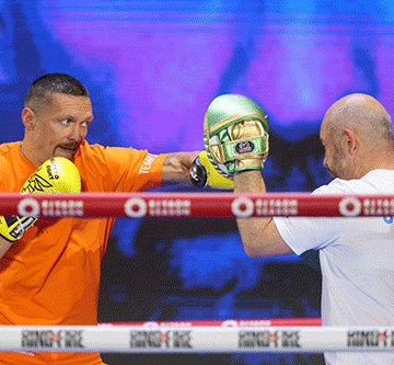 Usyk looking for heavyweight legacy on Fury road