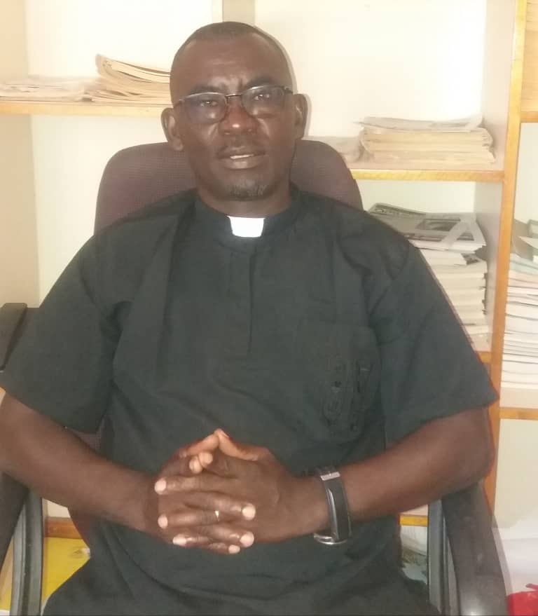 uushona Uushona: Osha fimana oitenya i ningilwe omakonakono tete manga inaku ningwa efundula