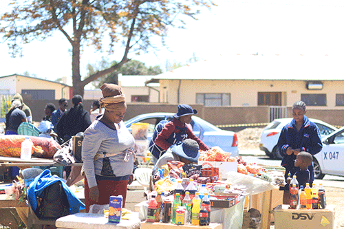 vendors Central hospital vendors’ stalls removed