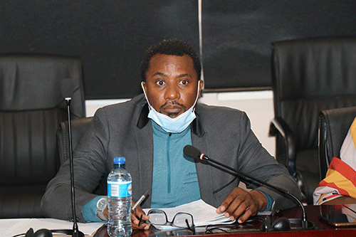 vision Parliament committee visits stalling Peugeot plant