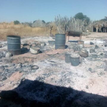 widow homeless Omufiyekadi a fiwa pomutenya …. Eumbo alishe la xwikwa po komutekulu womushamane