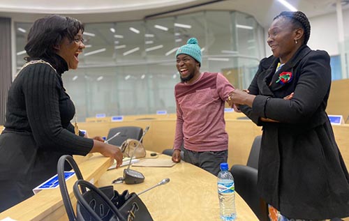 windhoek1 City at crossroads