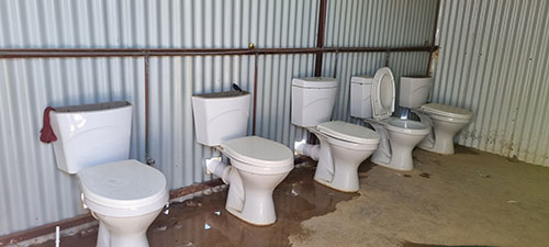 xinfeng 2 Xinfeng workers live in apartheid conditions