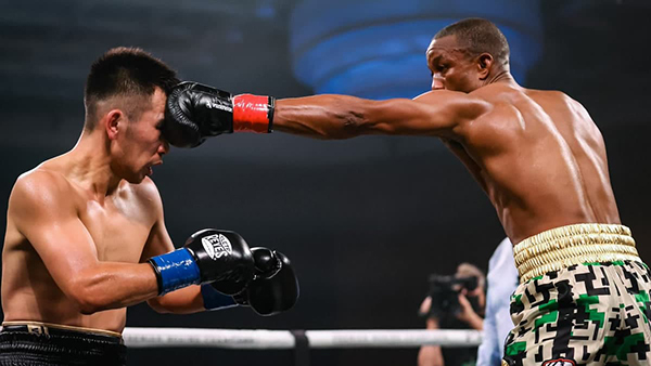 lukas jpg Lukas gets title shot against America’s Ford