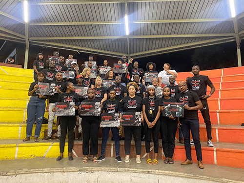 media 1 Media, govt toast press safety