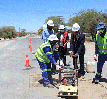 Zhong Mei wins million-dollar Erongo road tender