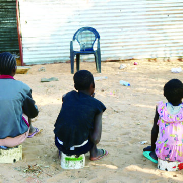 Girl (14) takes care of abandoned siblings