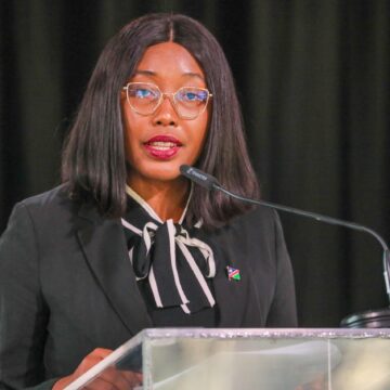 Emma Theofelus Li shangifeni, mu ka hoolole – Theofelus