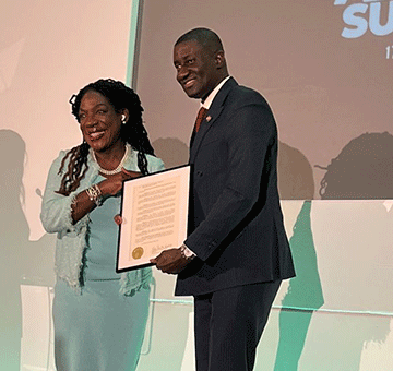 Andre, Uerikua shine at leadership awards 