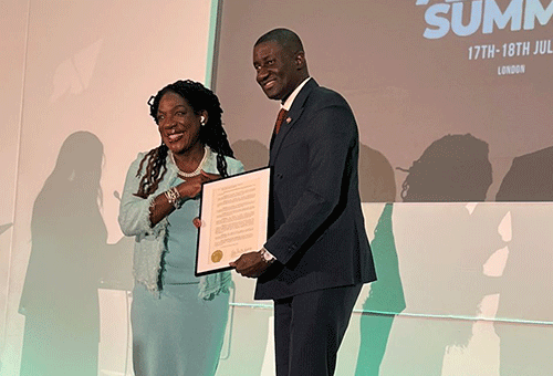 Itope-1 Andre, Uerikua shine at leadership awards