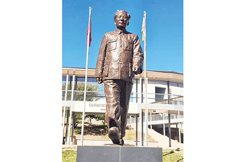 Mao Chairman Mao’s statue unveiled