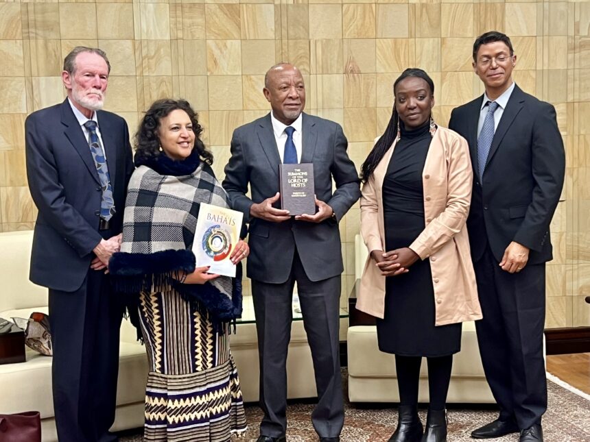 Mbumba Mbumba to pastors: Don’ttake advantage of people