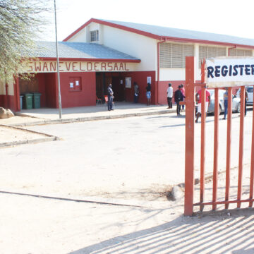 Over 500 000 500 000 xa a !nāsan ge ǁhûis !aroma xoamâisen hâ