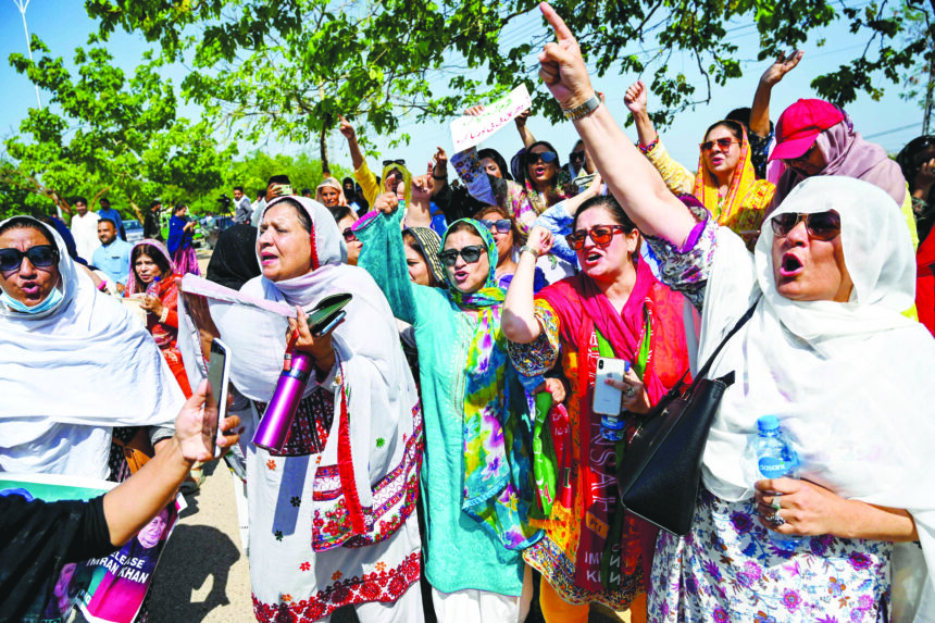 PAKISTAN-POLITICS-COURT-KHAN Pakistan to ban ex-PM Khan’s party