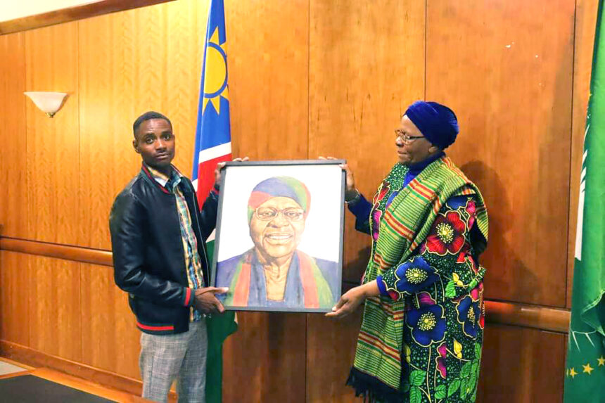 Visual Artist 1 Simaho: A self-taught visual artist