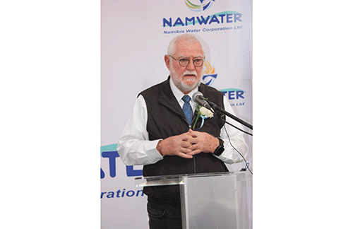 Water-supply-(002) Eemboolo lyomeya lya tameke mOhangwena