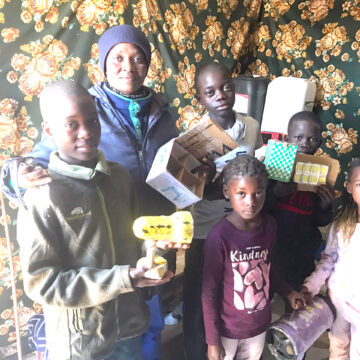 Young innovator lights Luderitz with solar power