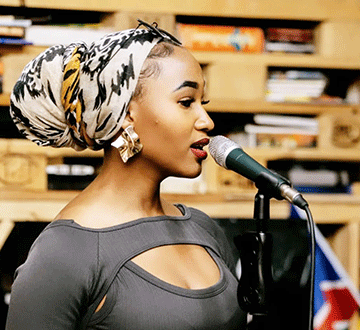 Poetry night to light up Vinyls