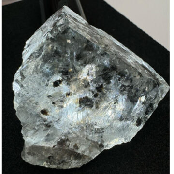 Diamond Trustco finds 391-carat diamond in Sierra Leone