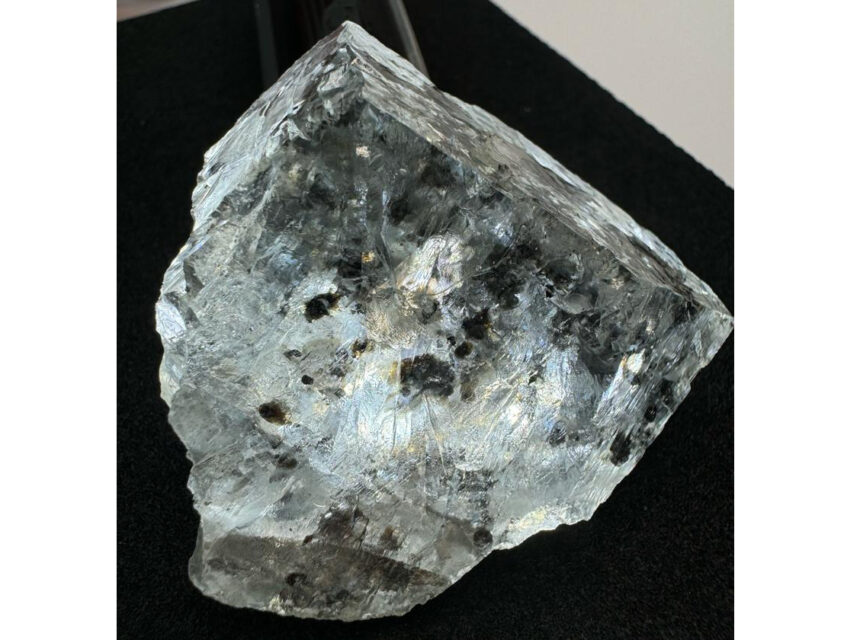 Diamond Trustco finds 391-carat diamond in Sierra Leone