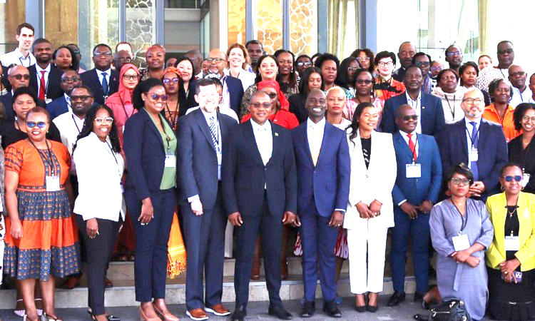 HIV Mobilising resources to combat HIV