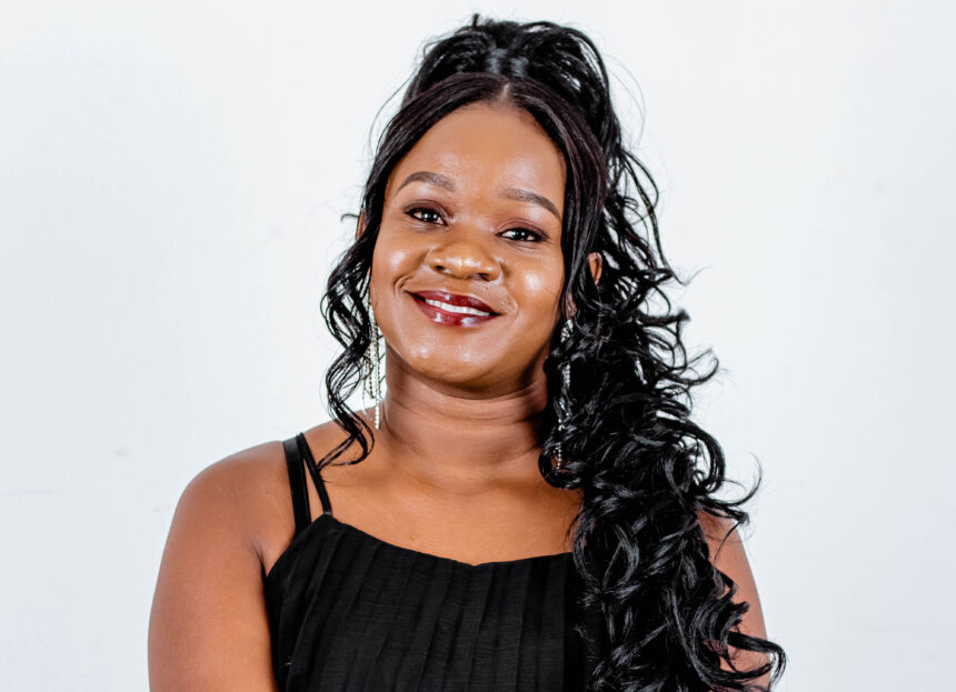 Jane Africa is plundered