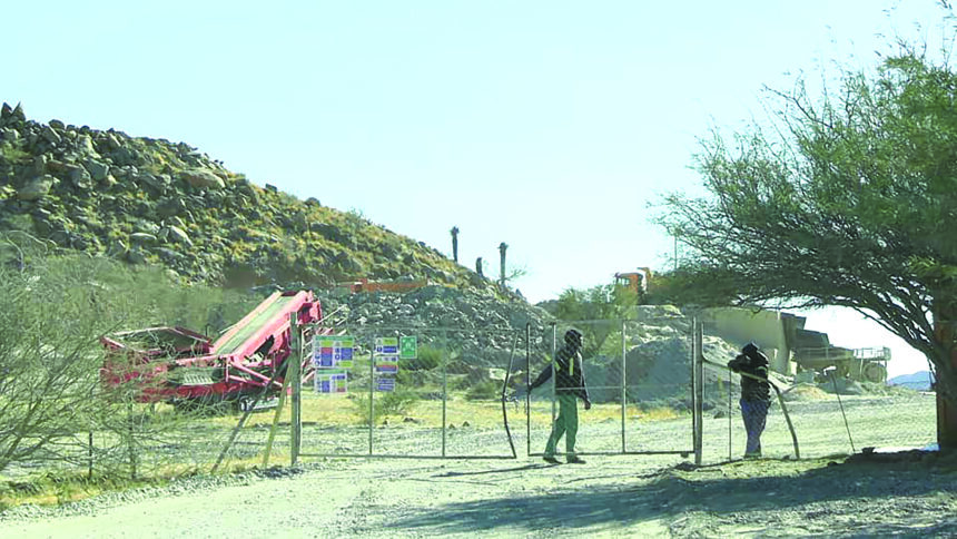 Sand mining 5 City, sand miners at loggerheads … as equipment gathers dust