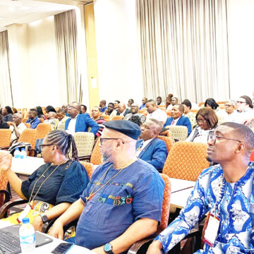 Academics ǀGapiǁkhāǁ-khāsen!khaigu ǁkhāǁkhāsens ǂansaben ge texnoloxiba omkhâis ǁgau!nâs !harib !nâsa goro !hoaǂam