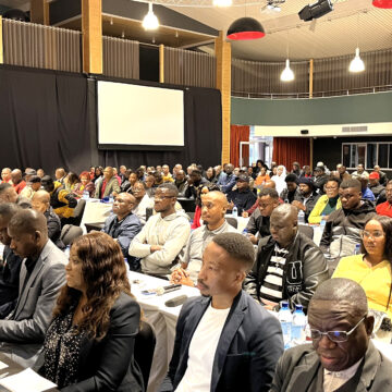 ECN TRAINING ECN trains election officials