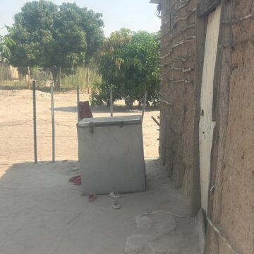 Freezer death Banana bashwela mwa fuliji