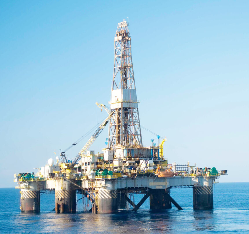 Oil Economist: Oil not a job-creator