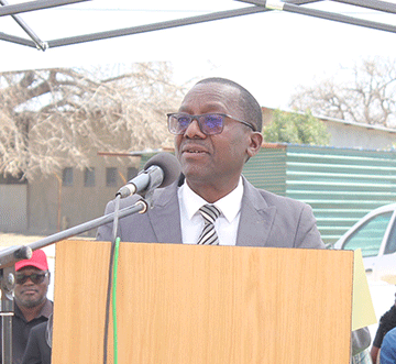 Outapi-TC-Applauded Outapi owu vule oondoolopa odhindji miilonga – Uutoni