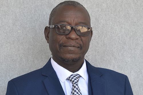 Mwene gwomukunda i ikanyuna omapopyo gokuholeka po iikulya yoshikukuta