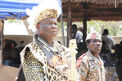 Mukiti Mukiti wa Lusata uhapa myandanda